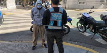 Un prófugo por homicidio fue capturado en Barrio Norte