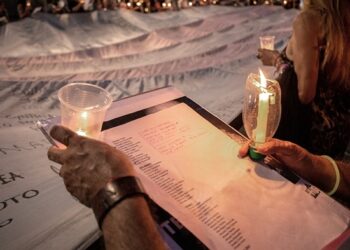 El «Banderazo Trans» llegó a Buenos Aires para homenajear a las víctimas de discriminación
