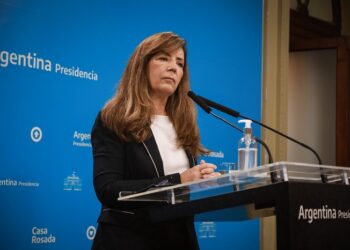 El Gobierno argentino reiteró su «firme rechazo al uso de la fuerza armada» y llamó a Rusia a “cesar las acciones militares en Ucrania”