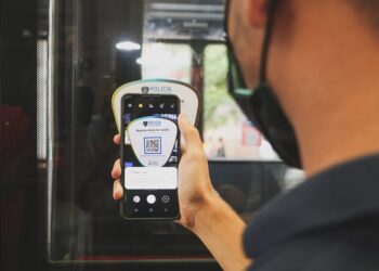 Cómo funciona el QR de seguridad para los turistas que visitan la Ciudad