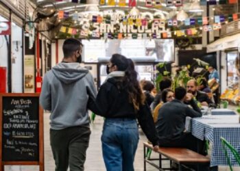 El mercado de San Nicolás invita a los vecinos conocer sus instalaciones