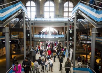 Música y gastronomía en la Usina del Arte para festejar el Día de la Independencia