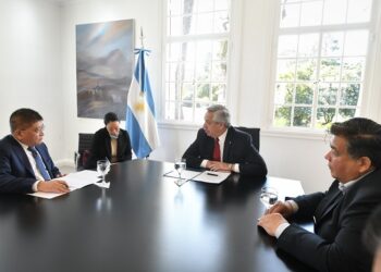 El presidente recibió a las autoridades de la empresa china CITIC Construcción