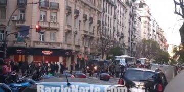 Convulsión frente a la casa de Cristina Fernández de Kirchner