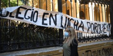 Gobierno porteño denunció a 366 padres y pide resarcimiento por más de $50 millones