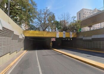 Búsqueda de testigos: choque en el túnel de Avenida Del Libertador