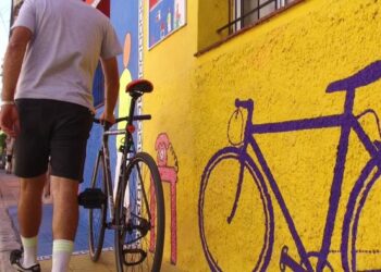 Circuitos turísticos para recorrer barrios porteños en bici