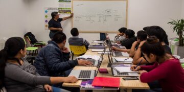 Continua el plan de integración socioeconómica en el Barrio Mugica