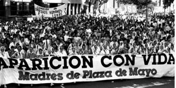 Madres de Plaza de Mayo convocan a marchar bajo el lema «No a la proscripción»