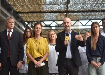 Quita del plus escolar en los planes sociales a quienes no asistan al colegio