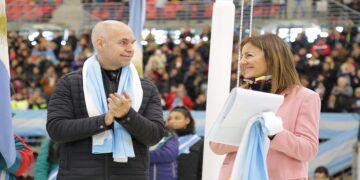 La ministra Acuña anunció su decisión de no competir en las PASO