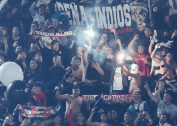 Tras los disturbios, hinchas del equipo «Colo Colo» deberán resarcir a la Ciudad
