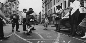 La actividad al aire libre y el juego en los niños, una necesidad y un derecho