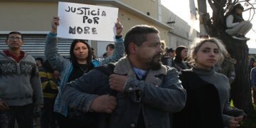 Brutal crimen de una niña conmueve al país y se suspenden cierres de campaña de las PASO