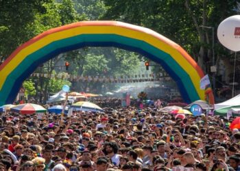 La Ciudad comienza a celebrar la Semana del Orgullo LGBTQ+
