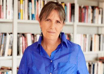 Claudia Piñeiro presenta “Escribir Un Silencio” en El Recoleta