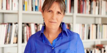 Claudia Piñeiro presenta “Escribir Un Silencio” en El Recoleta