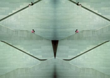 Ya puede visitarse la Muestra «Arquitecturas soberanas»