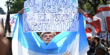 Movilización en la Ciudad contra el ajuste y el derecho a manifestar