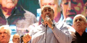 La justicia hizo lugar a la medida cautelar de la CGT contra el DNU de Miliei