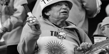 Falleció «El Tula», histórico y premiado hincha de la Selección