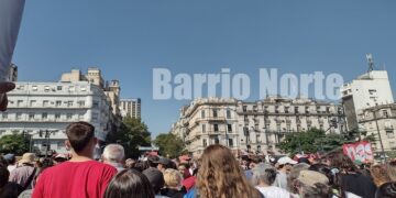 Día de la memoria: multitudinaria movilización a Plaza de Mayo