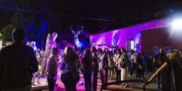 Este sábado se realizará una nueva edición de “Estatuas Bajo las Estrellas”
