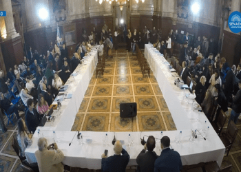 Ley de Bases: sin avances y con otro cuarto intermedio