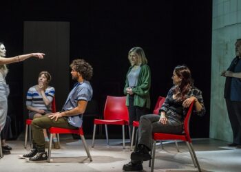 Continúa el éxito de «Personas, lugares & cosas»