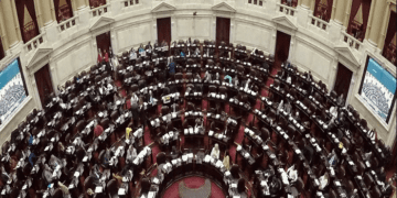 Ley de Bases: Continúa el debate. Asumen diputadas del Frente de Izquierda