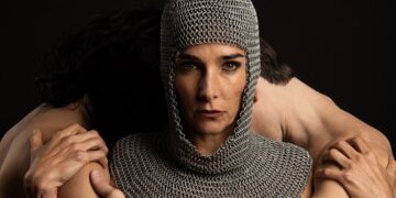 Juana se presenta en el Teatro Regio