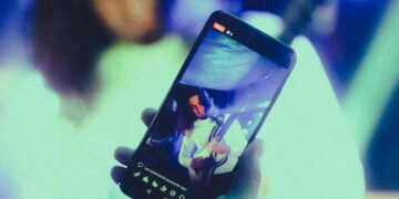 Los adolescentes a partir de los 13 años ya pueden operar en el mercado de capitales