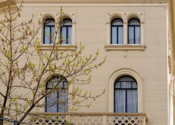 La Casa Broggi se ubica en Cinco Esquinas de Recoleta