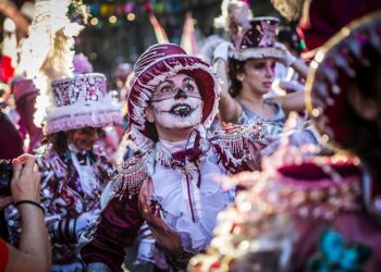 La agenda cultural del carnaval se vive a pleno en Sur de la Ciudad