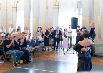 La Legislatura declaró como Personalidades Destacadas de la Cultura a Juan Carlos Manoukian y a Joe Fish