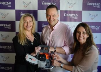 Las condiciones que hicieron de Adorni el representante de la motosierra y rival del PRO en la Ciudad