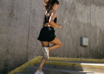 Subir escaleras ayuda a mejorar la salud