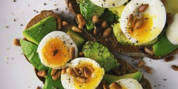 La relación entre comer huevos y la prevención del Alzheimer