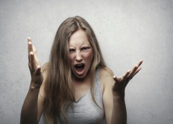 Quejarse todo el tiempo daña las neuronas y deteriora el cerebro