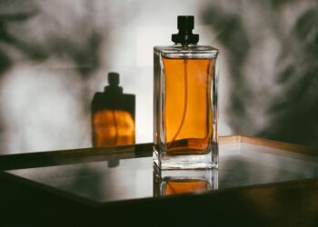 El truco para que el perfume te acompañe durante todo el día