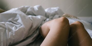 Síndrome de piernas inquietas: el trastorno nocturno que muchos confunden con ansiedad