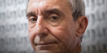 Nelson Castro: Si yo fuera homosexual, lo diría sin problemas