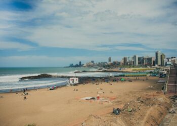 Veranear en la Costa argentina se hace casi imposible