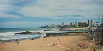 Veranear en la Costa argentina se hace casi imposible