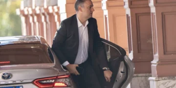 Los interrogantes internos que abrió la salida de Claudio Frugoni ante el caso Adorni