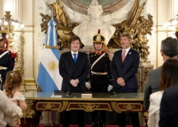 El Gobierno avanzaría con la flexibilización de los requisitos para nombrar jueces de la Corte