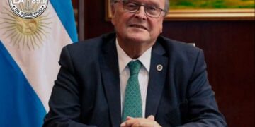 Luego de ser insultado en La Rural por Javier Milei, José de De Mendiguren le respondió