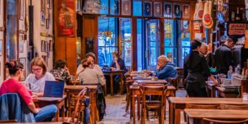 Este Jueves 24, llega «La Noche de los Bares Notables»