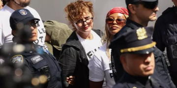 Susan Sarandon vuelve a ser noticia: fue detenida y prohibida en su paìs