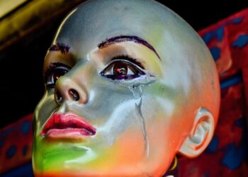 La persona que subsiste durmiendo menos de 5 horas al dìa serìa un super humano con mutaciòn genètica